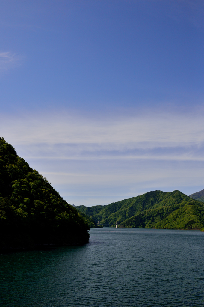 徳山ダムから