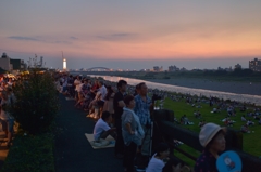 人々の夜へ
