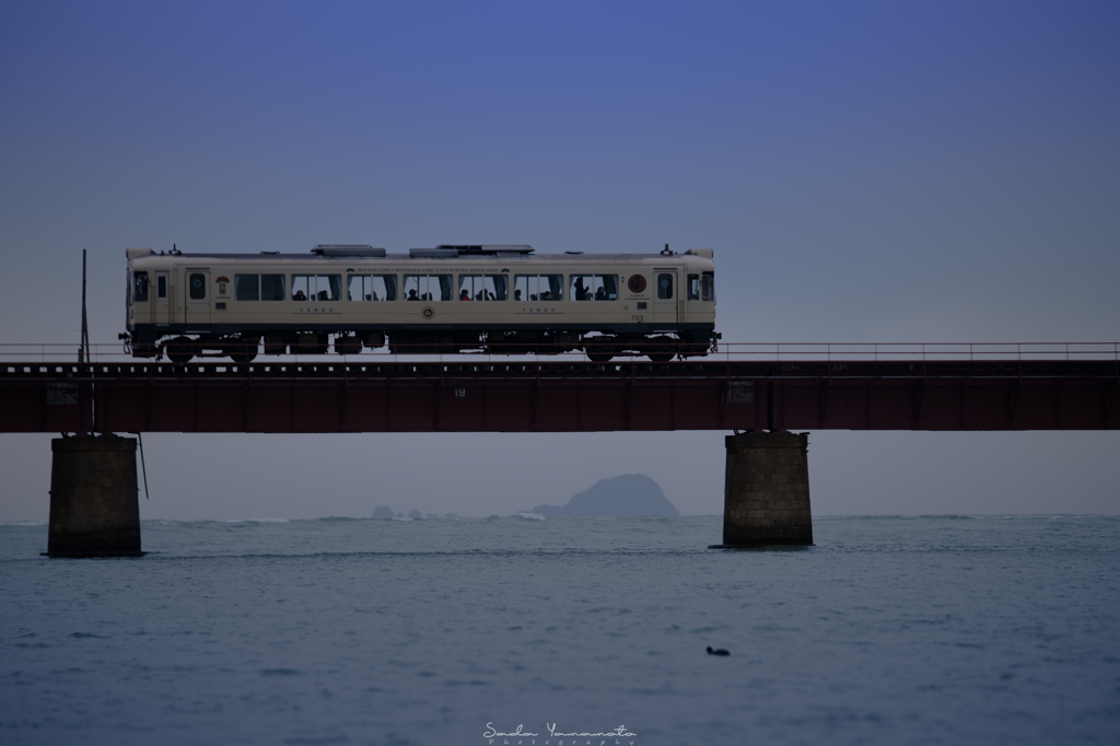 海をわたる。