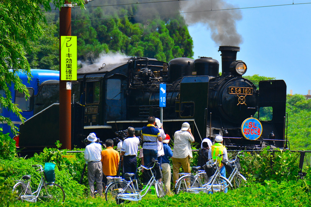 河毛カーブの撮り鉄さん