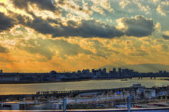 羽田空港より（HDR)