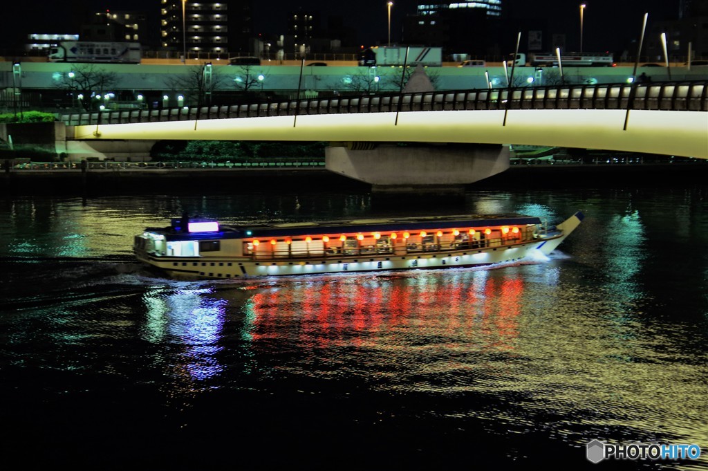 屋形船