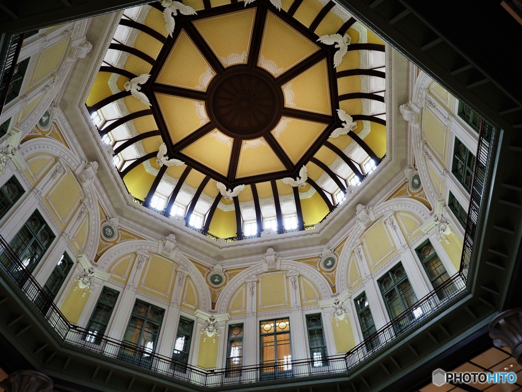 東京駅丸の内北口、、、。