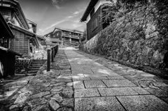 石畳の街道