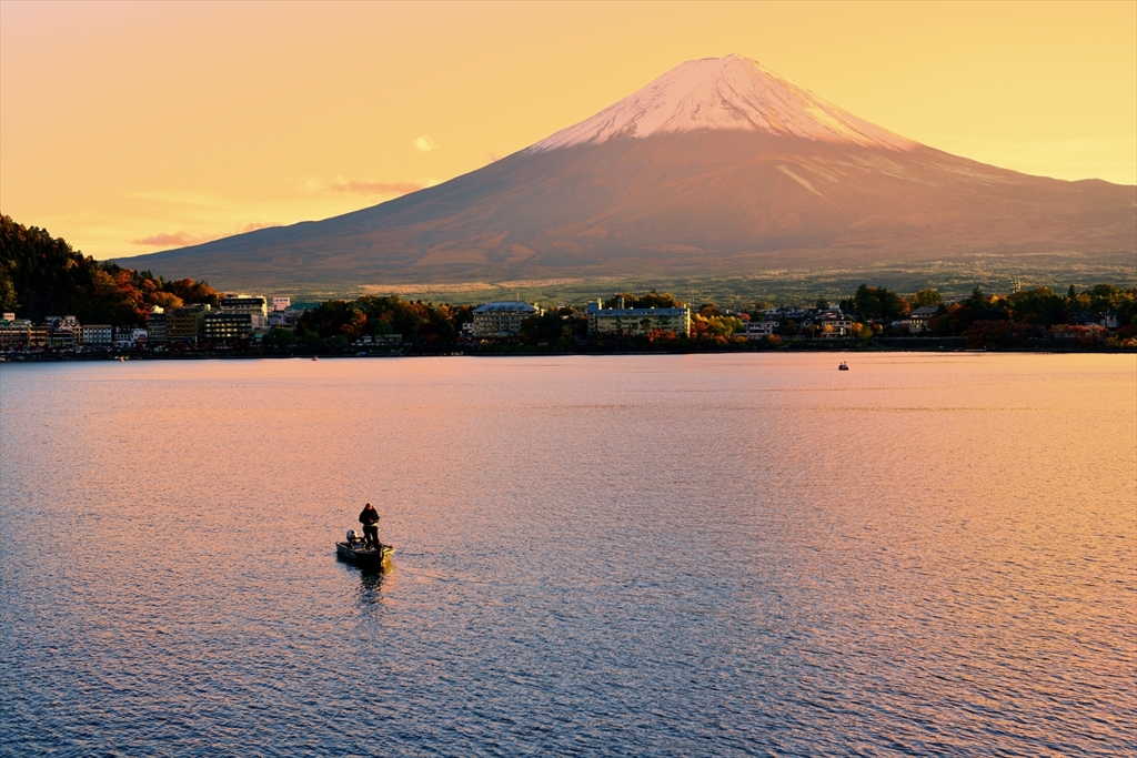 山と釣り人
