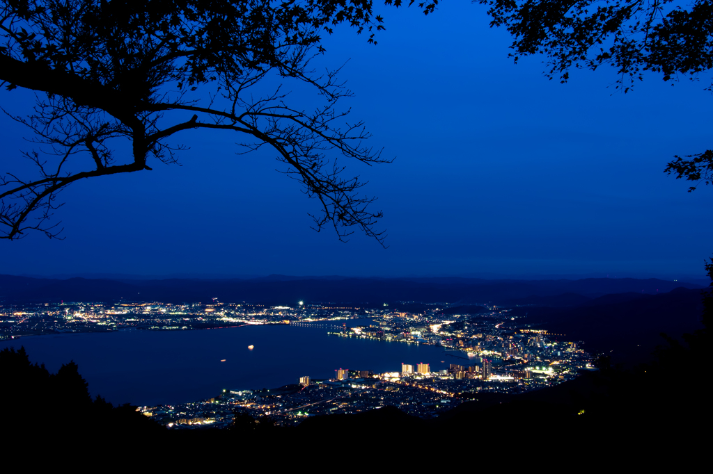 琵琶湖の夜景