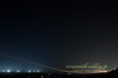 函館空港周辺から航空機の光跡3