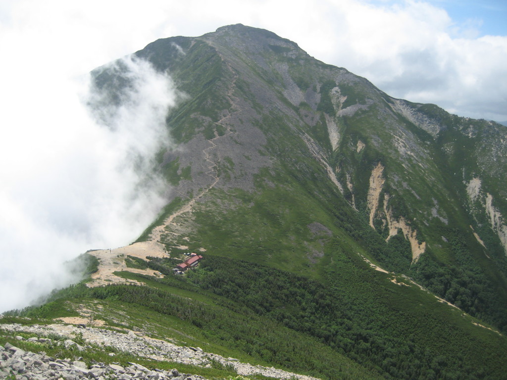 常念岳へのトレイル