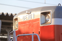 DE10　光ってるんです