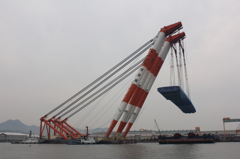 空飛ぶ橋脚