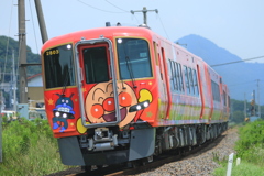 赤いアンパンマン列車　2