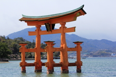 春の宮島