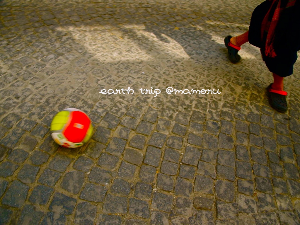 バレーボールでサッカー