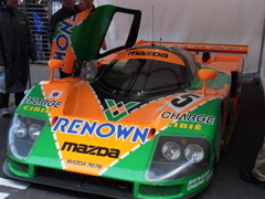 ７８７B