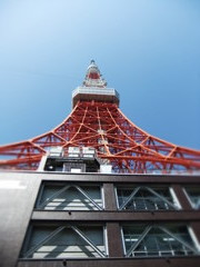 赤い塔