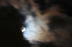 雲がフィルター代わり