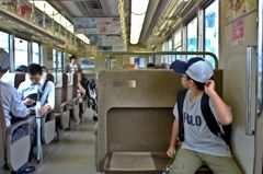 何を見てるの？