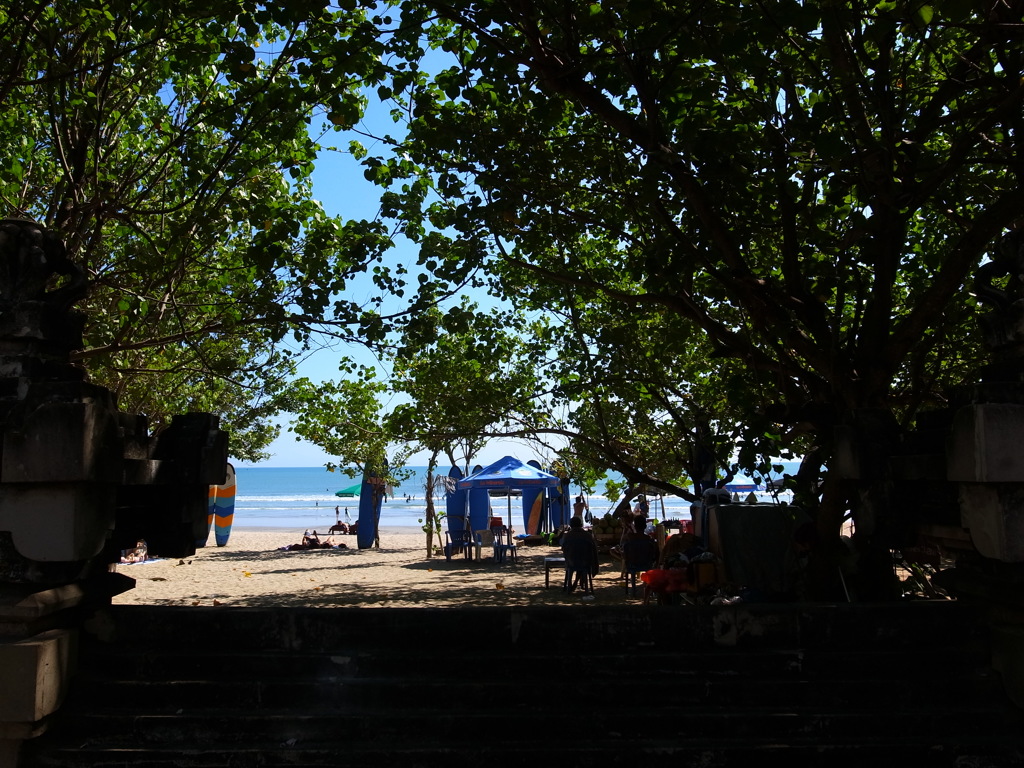 バリ島　Kuta beach surf