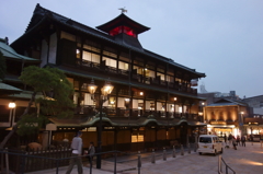宴の始まり