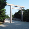 三重県　伊勢神宮　鳥居