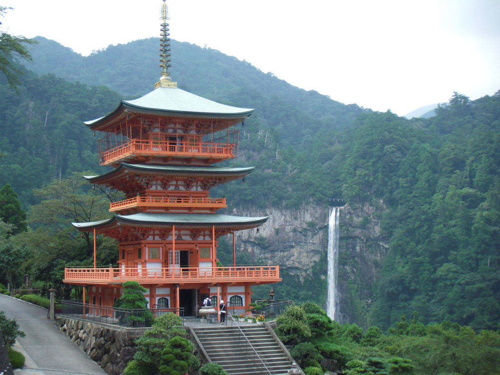 和歌山県　三重塔