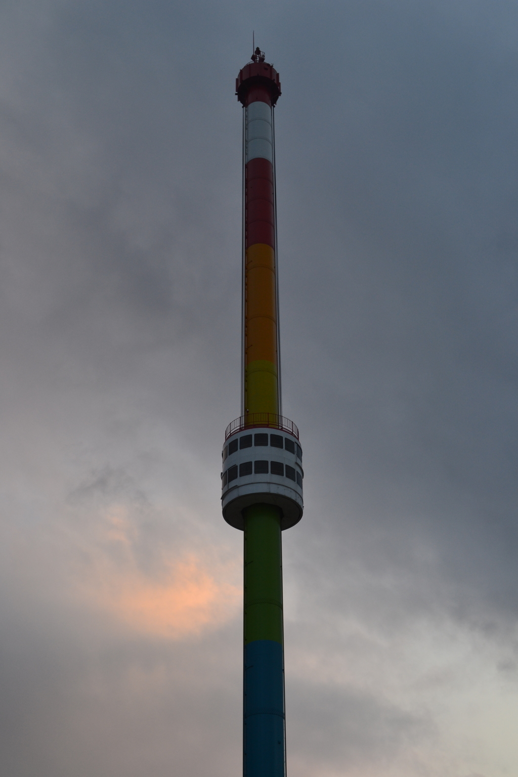 新潟県　レインボータワー