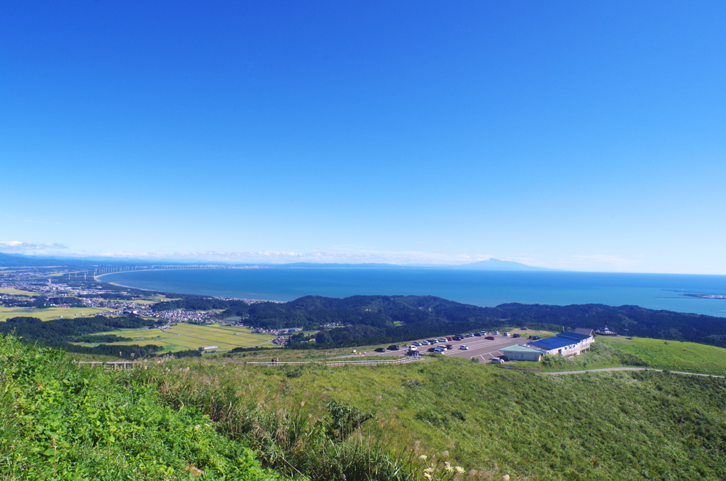 寒風山にて 遠くに鳥海山②