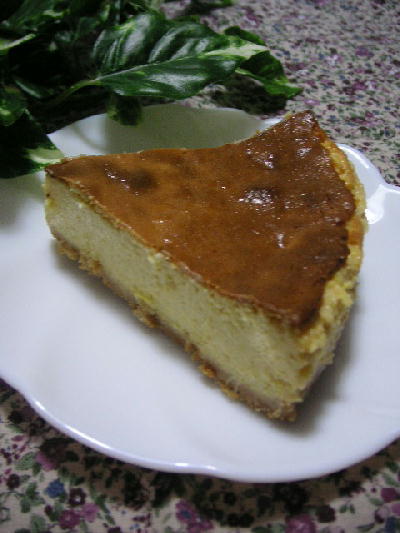 マンゴー入りチーズケーキ