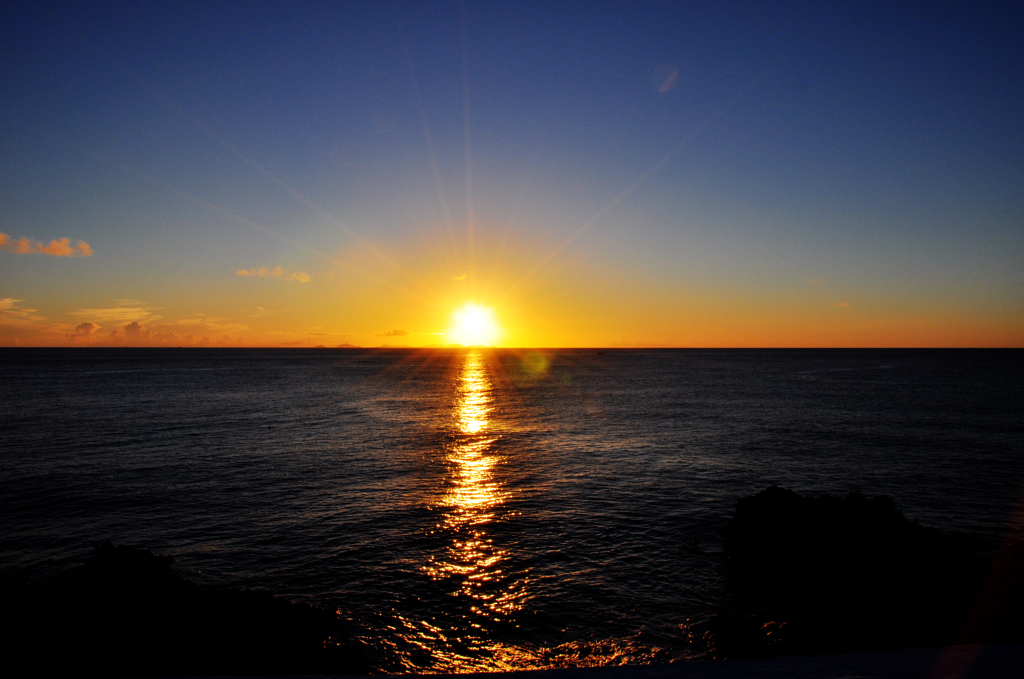 太陽が沈む