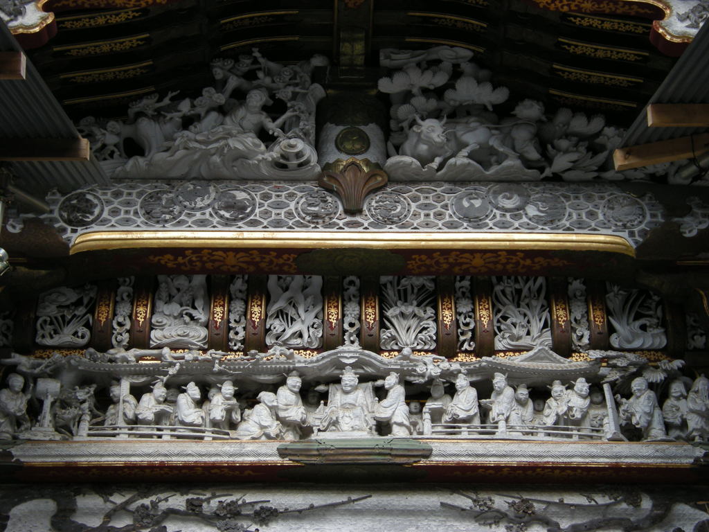 見事な彫刻
