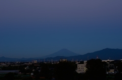 早朝の富士山