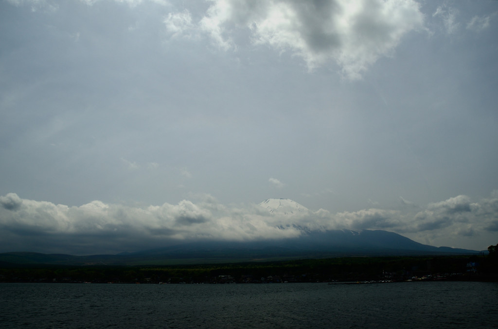 山中湖からの富士