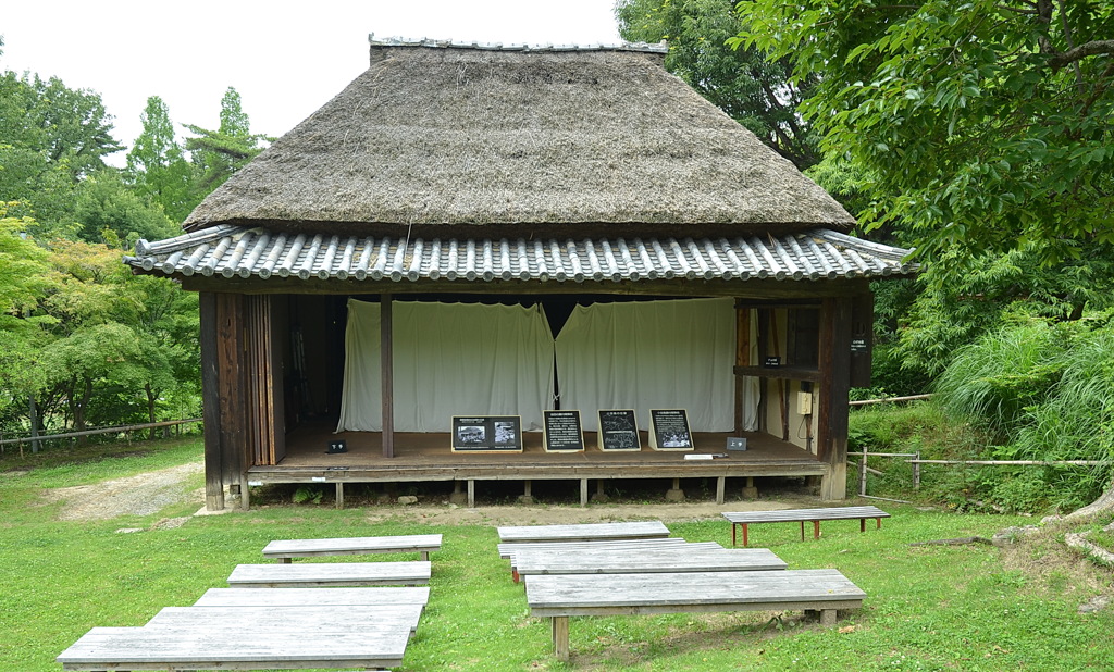 小豆島の農村歌舞伎舞台