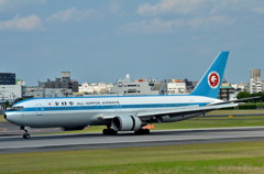 モヒカンブルーの飛来（全日空機尾翼のダビンチ復活）