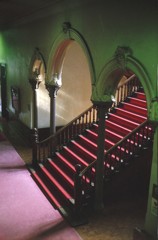 赤レンガ庁舎　アーチ階段