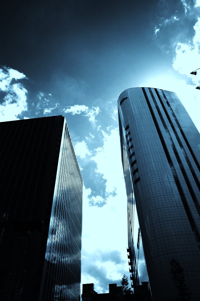 休暇から戦場に戻る