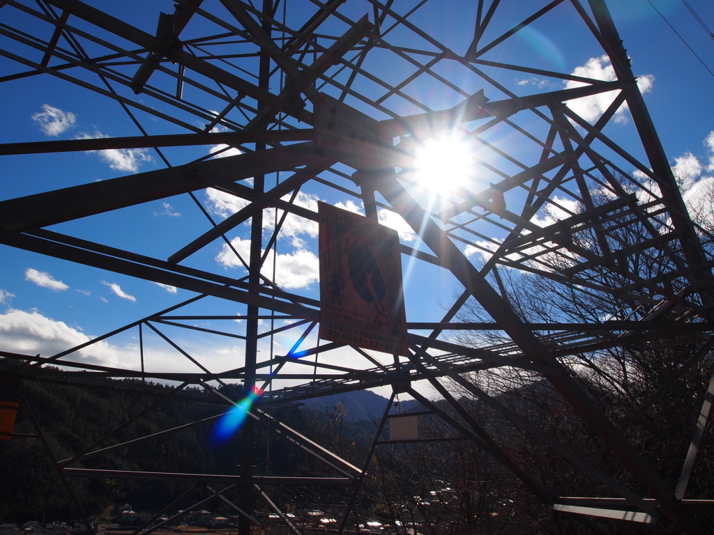 鉄塔のシルエット