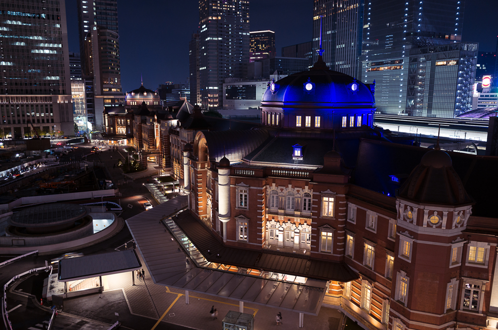 tokyo station night view
