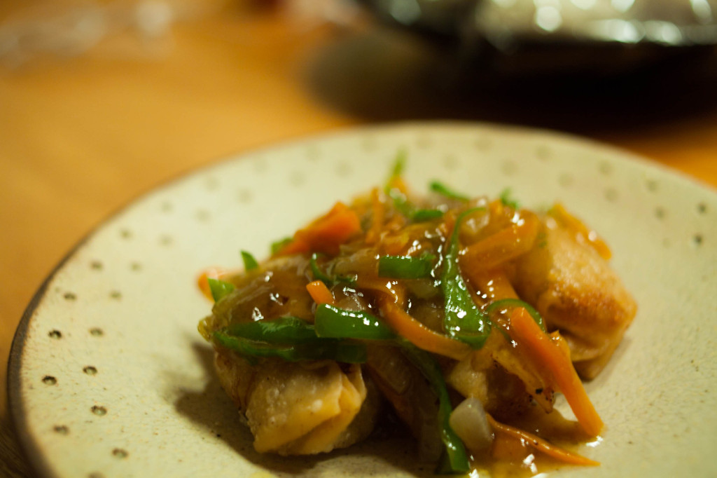 夜ご飯は、揚げ餃子の野菜あんかけ