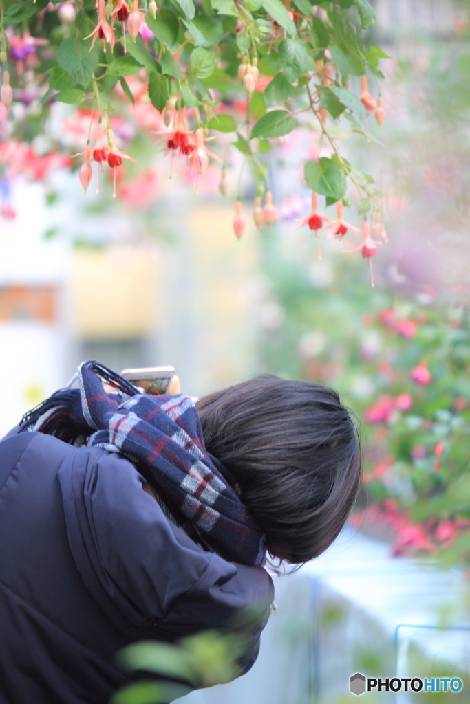 そんなあなたを後ろから…