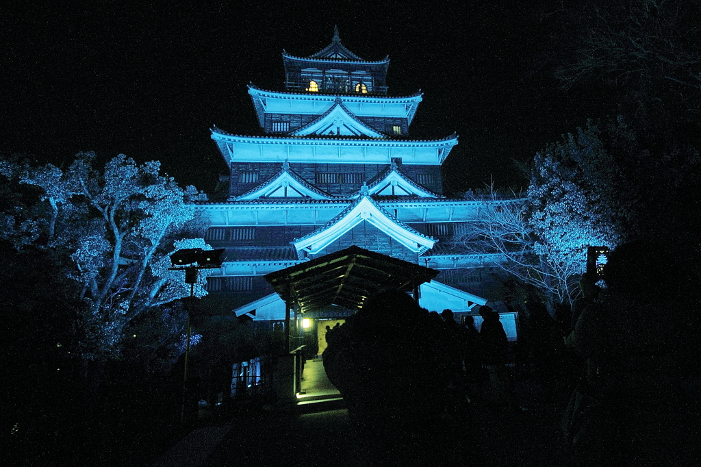 城の灯
