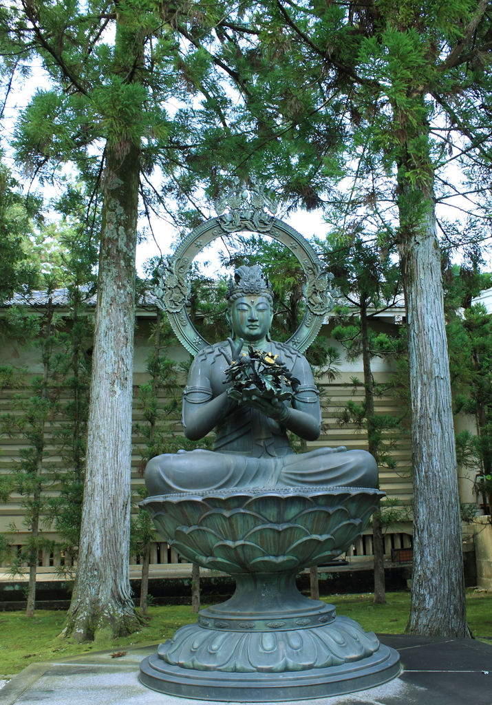 仁和寺　金剛華菩薩像