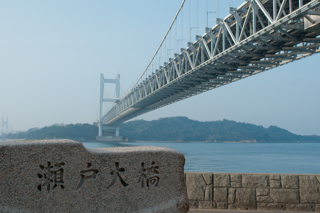 下津井田土浦公園から見た瀬戸大橋