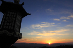 日出づる