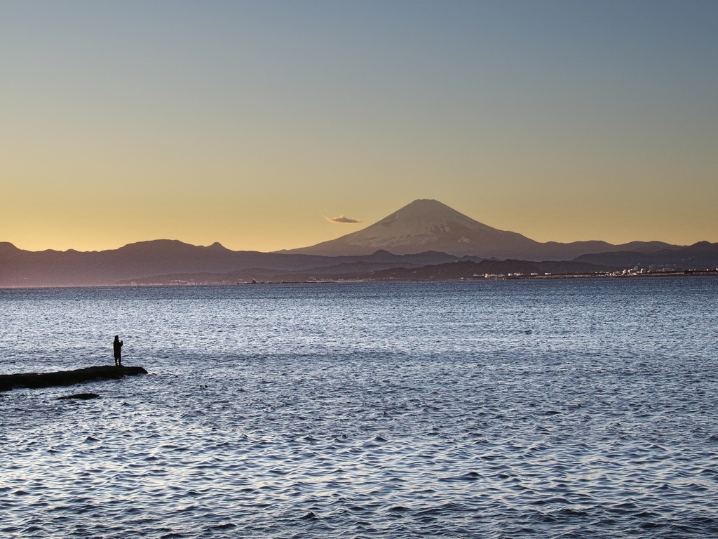 夕暮れの海