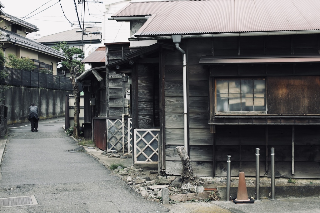 路地