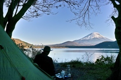 秋の本栖湖