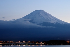 河口湖畔の夜景
