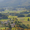 緑の野山をゆく