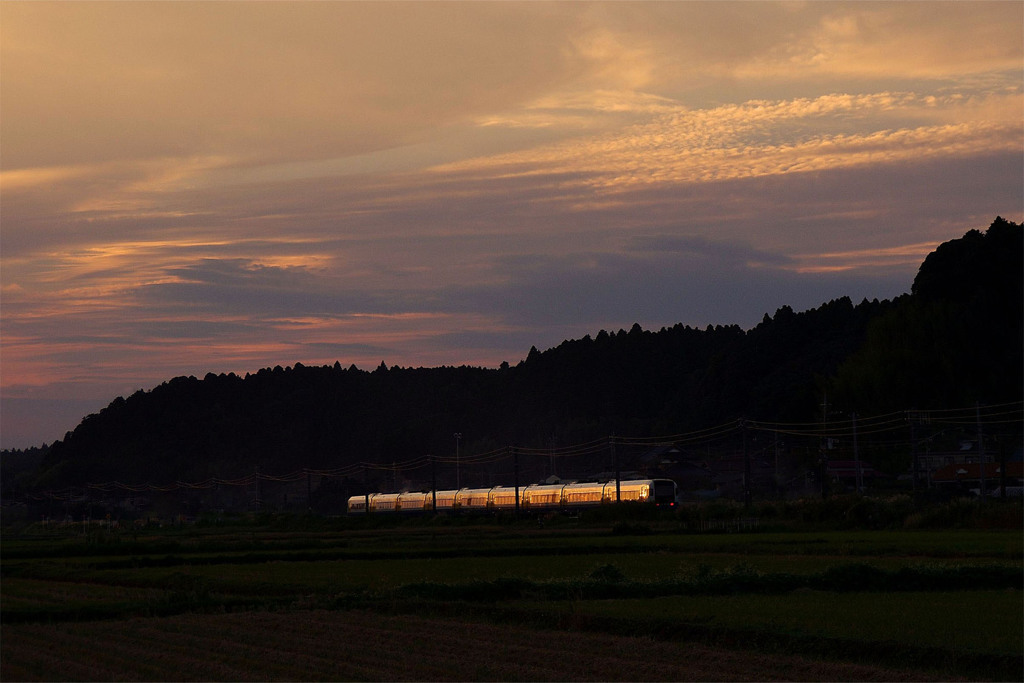 SUNSET TRAIN ③